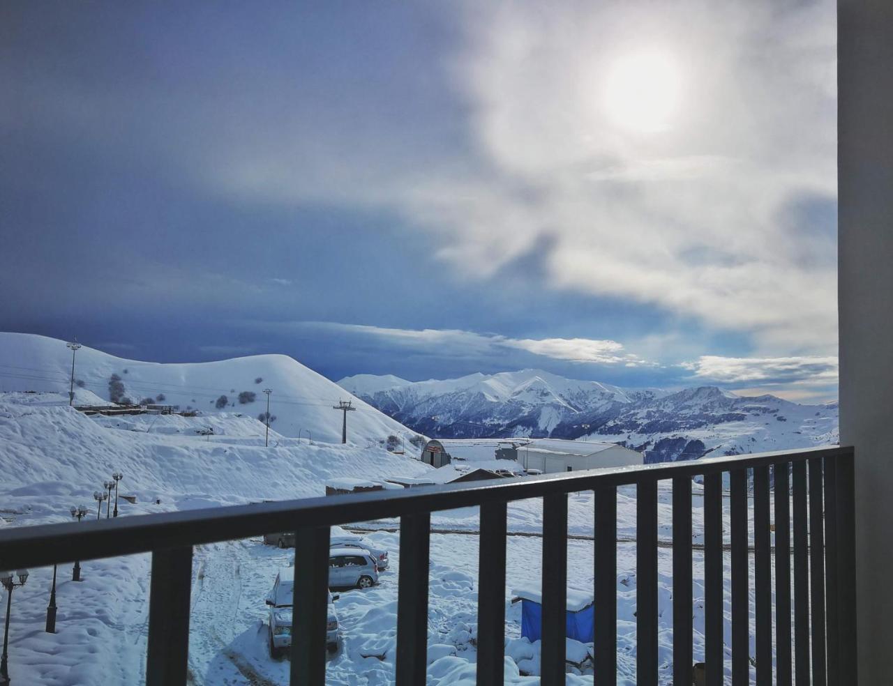 Alpestrine - Vista Gudauri - Apartment N27 Екстериор снимка