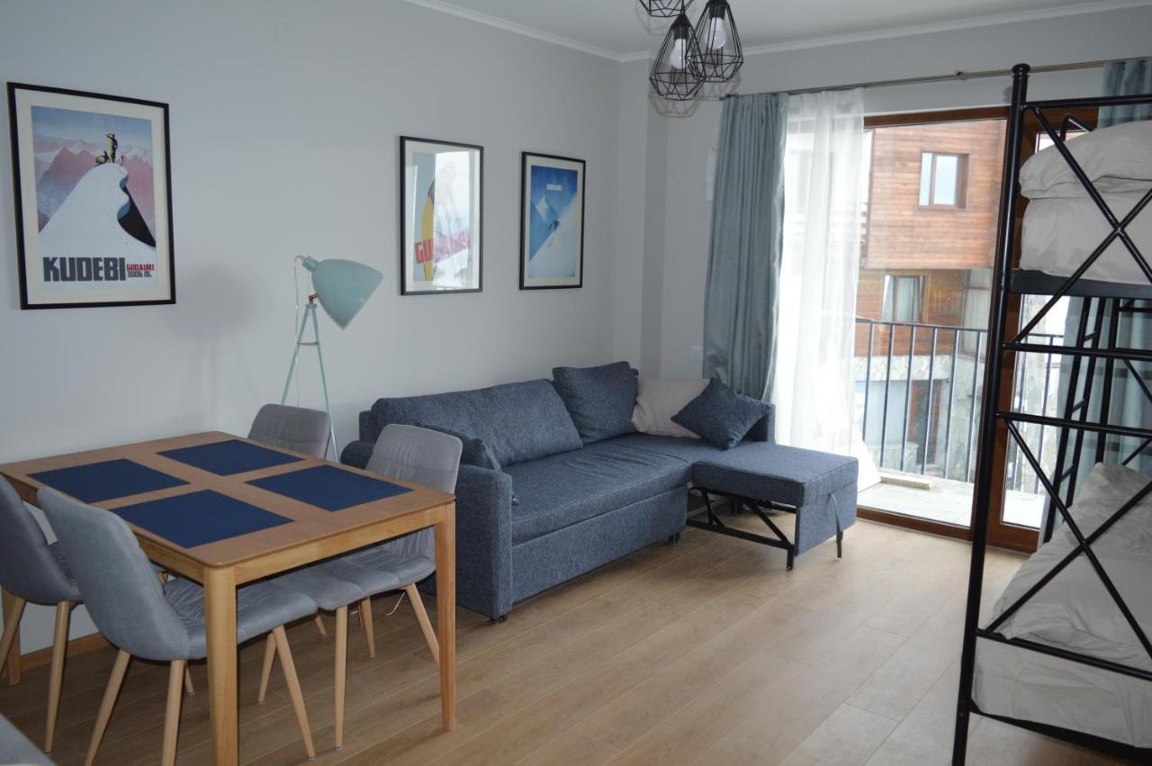 Alpestrine - Vista Gudauri - Apartment N27 Екстериор снимка